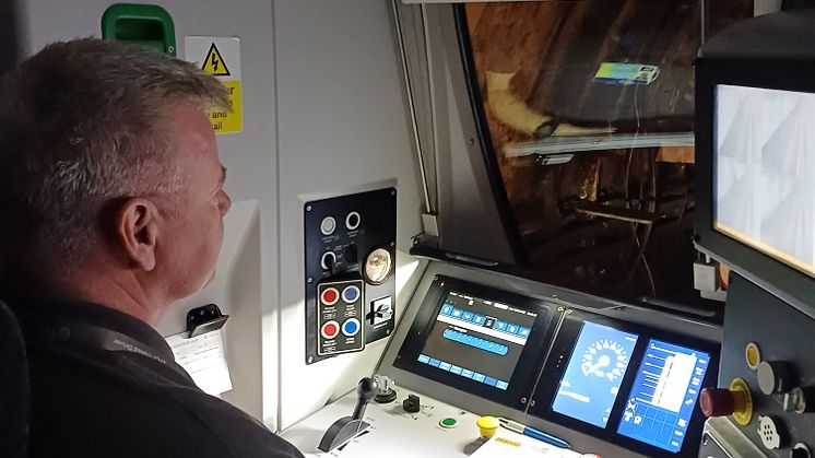 Kieran Hughes driving the first 'signals away' passenger train on 19 May 2025, 2W01 from Alexandra Palace at 0556.jpg