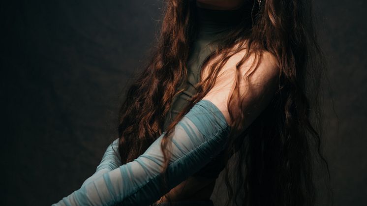 Nomi Tales.Pressbild.Fotograf.Lukas Meijer.jpg
