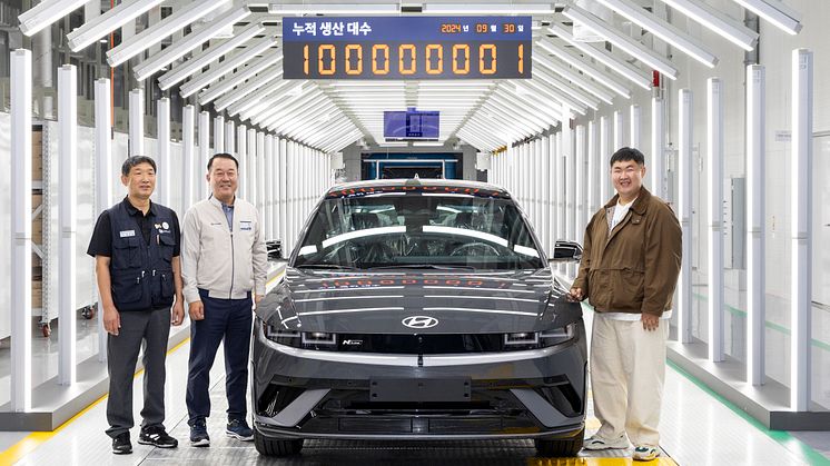 (Image 3) Hyundai Motor Achieves 100M Units Global Production.jpg