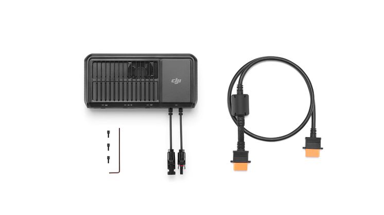 DJI Power 1.8kW Solar_Car Super Fast Charger_In the Box.jpg