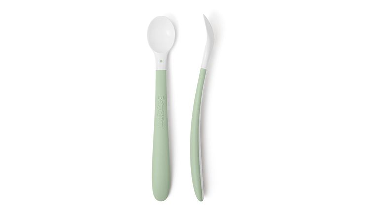 073003-feeding-spoon-powder-green-2-pack-product-babybjorn-01.tif
