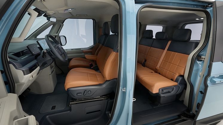 Kia PV5 Passenger