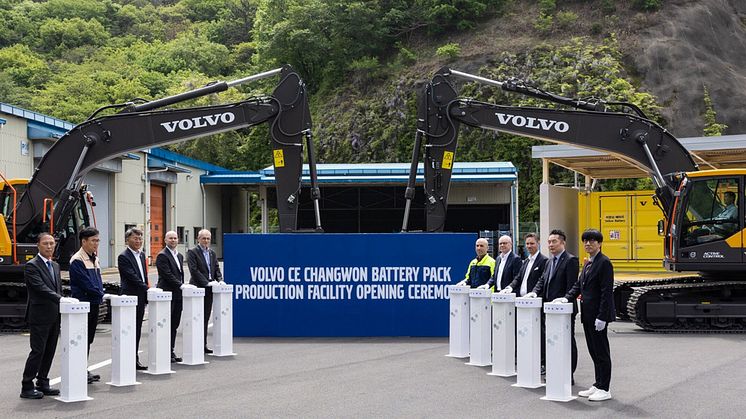Invigningen på Volvo CE:s anläggning i Changwon, Sydkorea