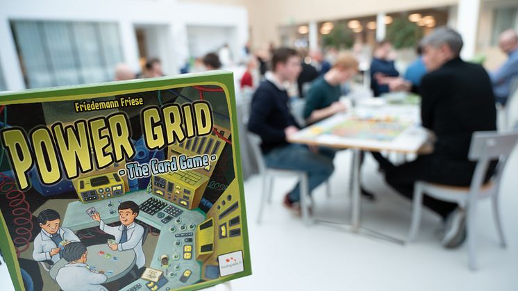 Nytt för i år var att finalen avgjordes med en utslagsrunda av Power Grid - The card game.