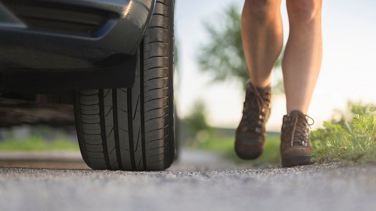 Nokian_Tyres_Potholes_03.jpg