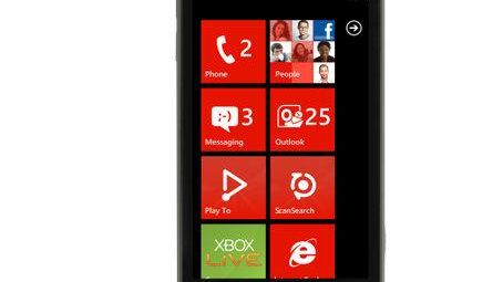 LG Optimus 7 - den første mobilen i Norge med WP7 Mango