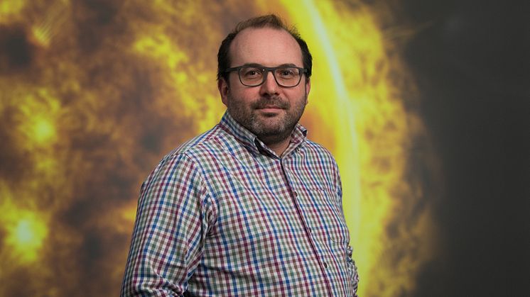 Professor Vincent Barrioz.jpg