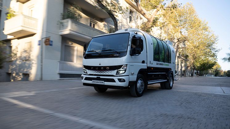 FUSO eCanter för stadskärnan - ett steg framåt för hållbar avfallshantering 4.jpg