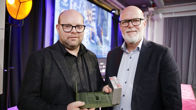 Johan Ottosson, Director Technology Strategy and Partner inom Volvokoncernen och Kent Salomonsson, professor i maskinteknik vid Högskolan i Skövde.