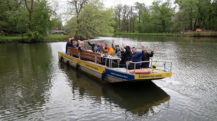 Stadthafen Leipzig - Motorboot "Johann Sebastian Bach"