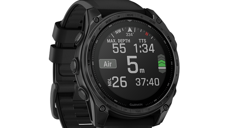 Master_5_Picture_PNG_Tactix8Solar_51mm_Schwarz_Dive_R.png