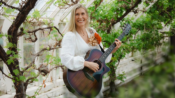 Linda Lundqvist 1 liggande.jpg