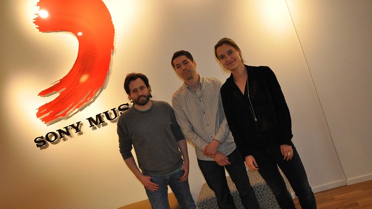 Hemmalaget och Sony Music ingår i avtal