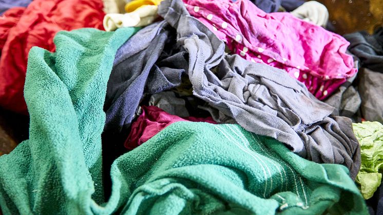 Veolia zieht Altkleidercontainer aus Dippoldiswalde ab