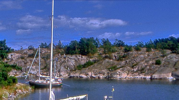 Framsida på boken "Stora båtboken - Motorbåt"