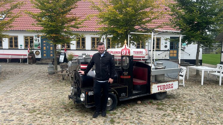 "Vi oplevede en tydelig efterspørgsel på Carlsbergs produkter fra vores gæster," siger Dragan Sljivic, ejer af Svostrup Kro, som for nylig har skiftet leverandør af drikkevarer til Carlsberg.
