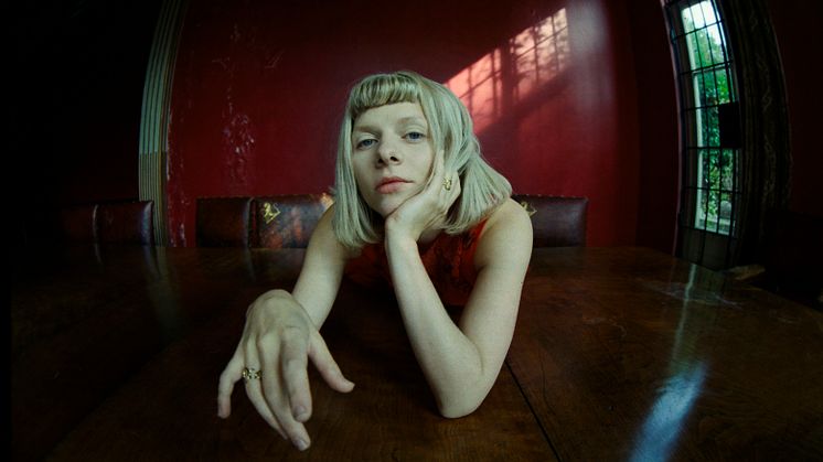 AURORA PRESS PHOTO 3 (1).jpg