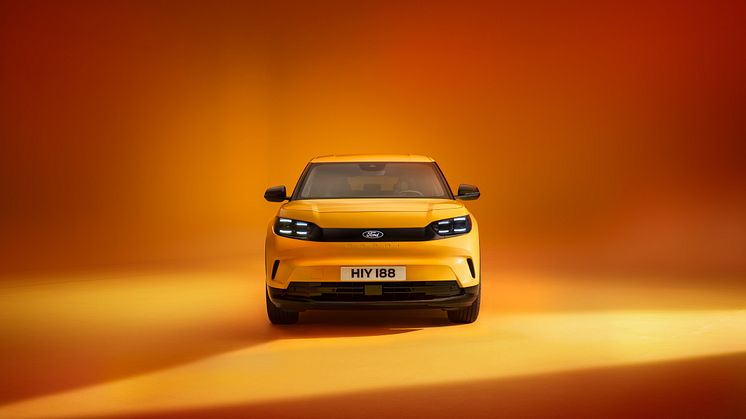 2024Ford_ElectricCapri_01.jpg