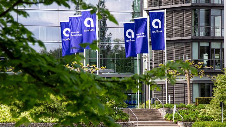Düsseldorfer Zentrale der Deutschen Apotheker- und Ärztebank (apoBank)