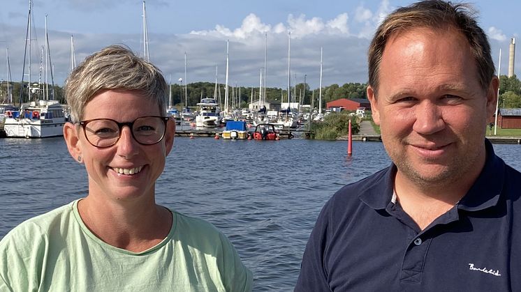 Jenny Rondahl och Johan Rodéhn, vd på Structor Miljöpartner. Foto: Structor. 