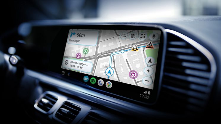 Transforming EV Journeys: NIRA Dynamics and GPS Tuner collaborate to include road hazard warnings in EV routing software