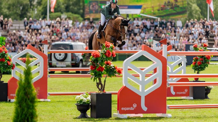 Cian O’Connor on Fancy de Kergane 
