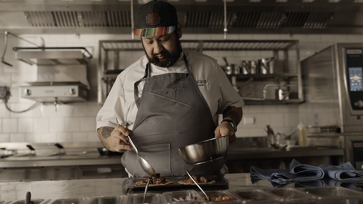 Boketto 3 Ozzy Duenas Beltran.jpg