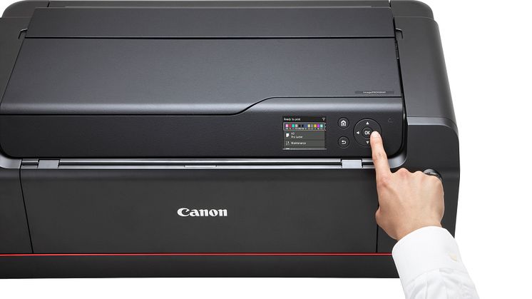 Canon imagePROGRAF PRO-1100 LIFESTYLE 04.jpg