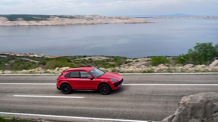 Porsche Cayenne GTS