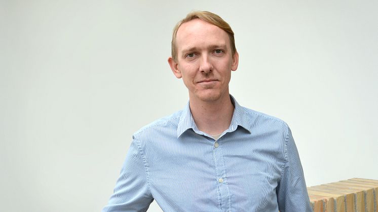 Jeffrey Mitchell, universitetslektor.