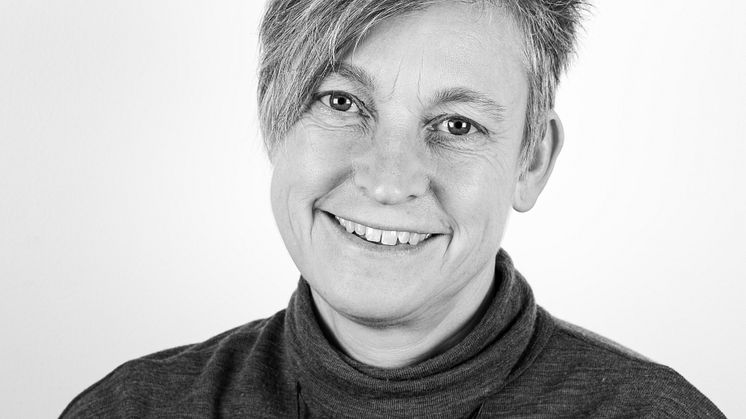 Helen L.jpg