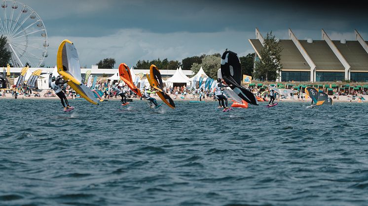 Auch beim diesjährigen SUP und Wingfoil Festival am Südstrand auf Fehmarn können sich Gäste auf spannende Wettkämpfe freuen © bsp_media