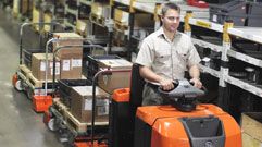 BT Movit - ny komplett serie vagnar och dragtruckar från Toyota Material Handling 