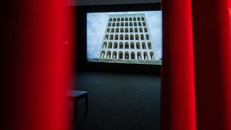 Installationsvy Dreaming the End Accelerator_foto Jean-Baptiste Béranger.jpg