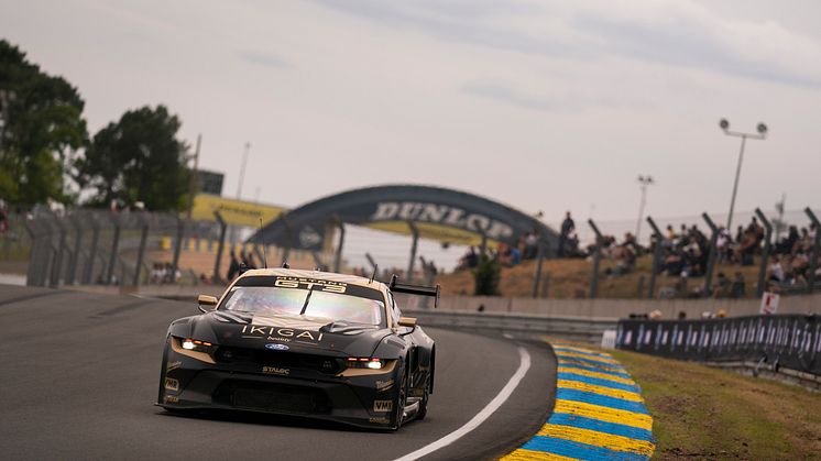 24t Le Mans Ford Mustang GT3 (11).jpg