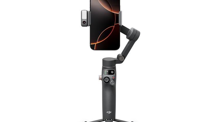 osmo mobile 7P with phone-6.png