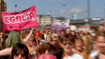 Graffiti-workshop och maskerad för ungdomar under EuroPride