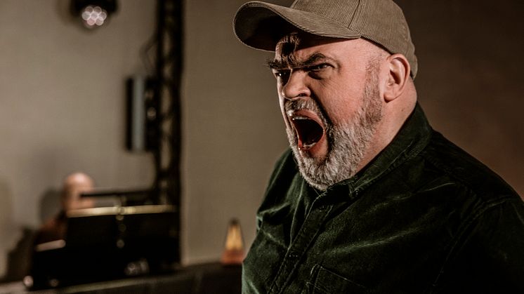 Nattjagare_4_Riksteatern_Folkoperan_foto_Mats_Bäcker.jpg