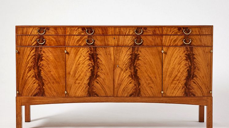 Sideboard av Josef Frank