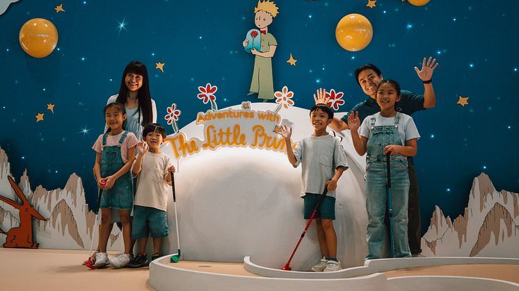 Starry Mini Golf 1.jpg