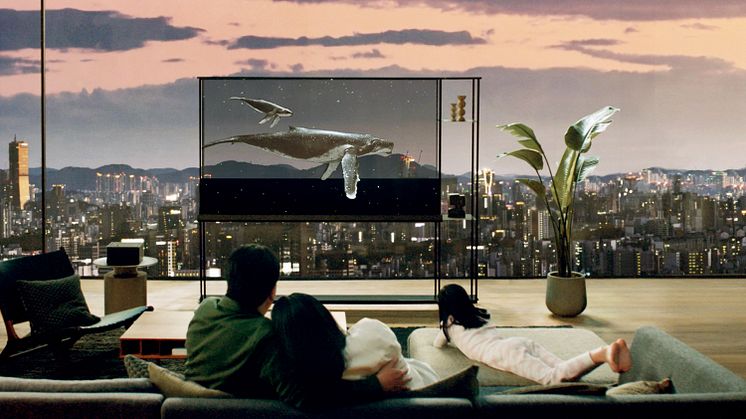 LG SIGNATURE OLED T_Lifestyle2_PR.jpg
