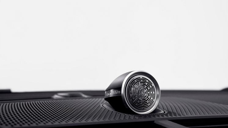 Polestar2_Dune_MY26_9780_v01.jpg