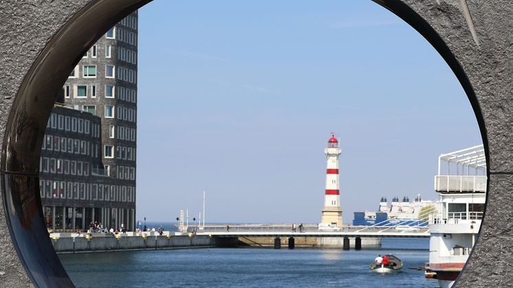 Utblick Insikt av Pål Svensson Foto Drago Prvulovic Malmö stad.jpeg
