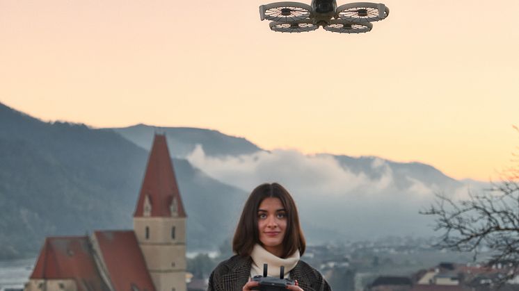 DJI FLIP_RC2 Romote Control_Weissenkirchen_RC2.jpg