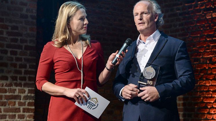 Sanierungspreis 16 Metall: Moderatorin Andrea Grießmann, Patrick Müller