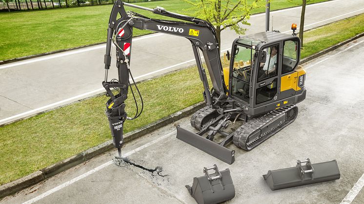Volvo EC60E bandgrävare med redskap