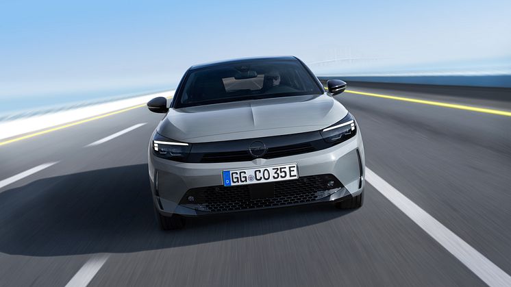 02_Opel_521745
