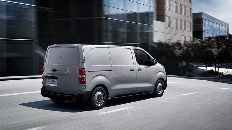 Ny PEUGEOT Expert tager et spring ind i fremtiden