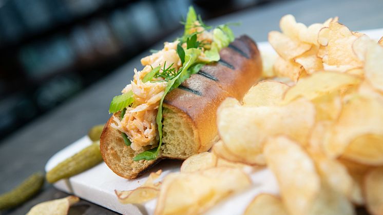 Crab roll