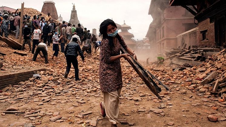 INDISKAs kunder Rundar Upp till förmån för Röda Korsets arbete i jordbävningsdrabbade Nepal